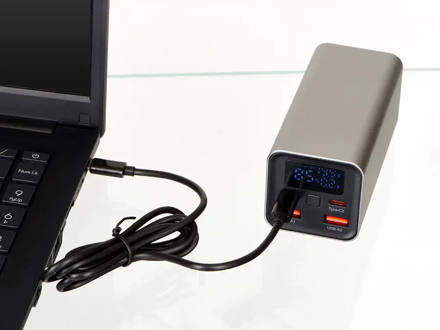Внешний аккумулятор для ноутбуков EVOLT Main 65 Вт, 20000 mAh, серый — фото 5